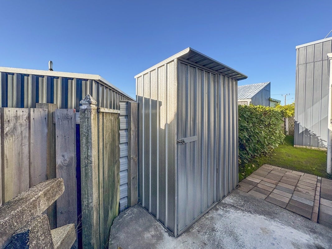 266B Taupo Quay, Gonville, Whanganui - Carousel 22