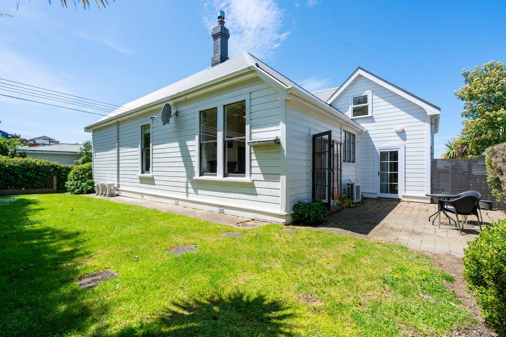 33 Durham Street, Mornington, Dunedin - Carousel 20