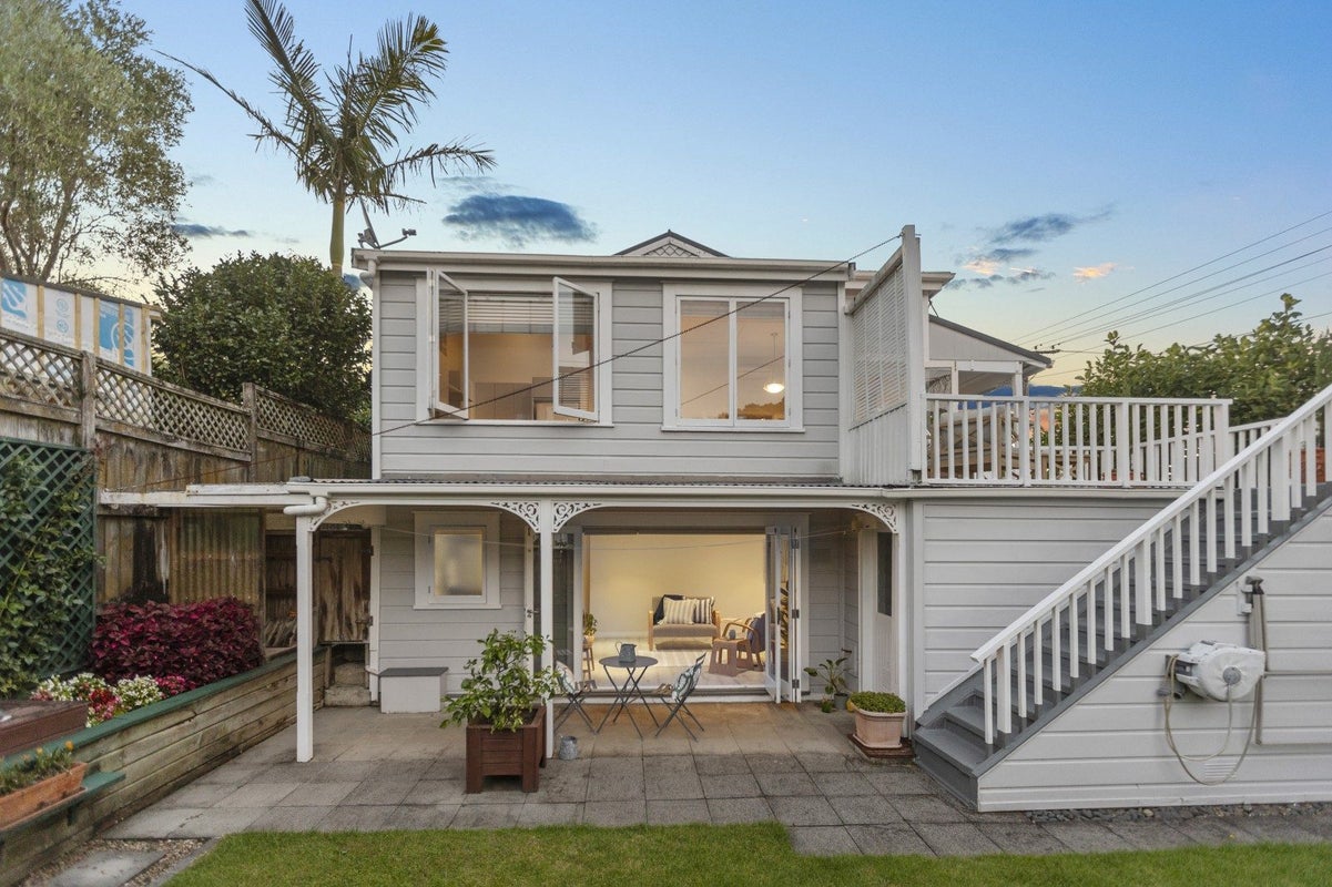 1 St Leonards Road, Devonport, Auckland - Carousel 2