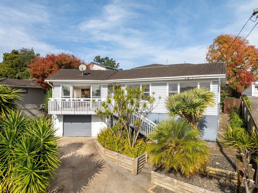 2/30 Gibraltar Street, Howick, Auckland - Carousel 2