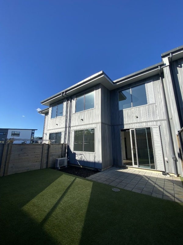 5 Gunn Way, Hobsonville, Auckland - Carousel 2