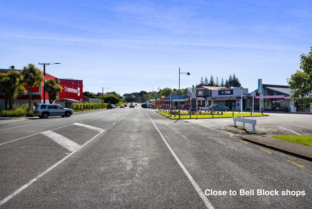 11 Warkworth Grove, Bell Block, New Plymouth, Taranaki - Carousel 27