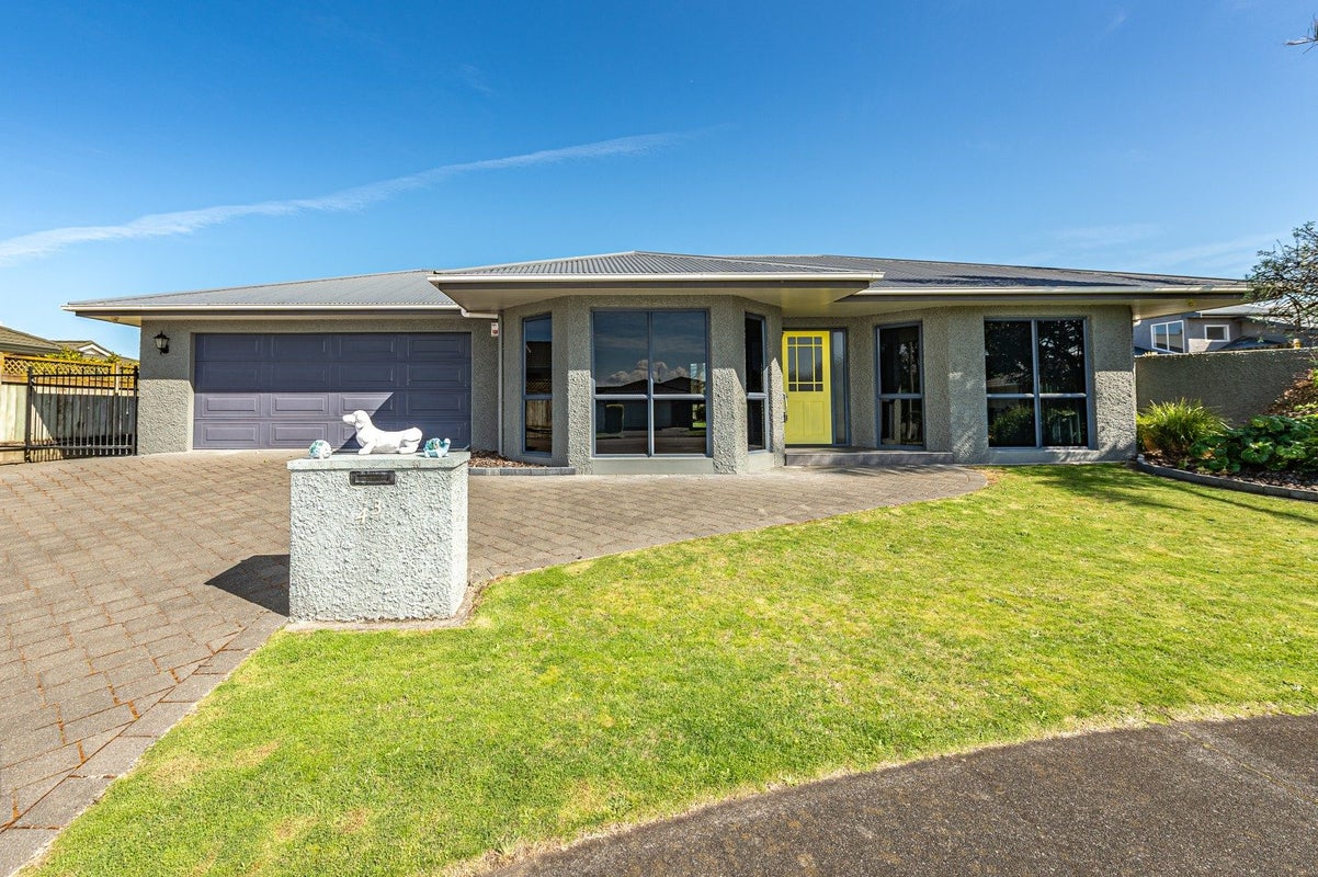 43 Kakaho Drive, Tawhero, Whanganui - Carousel 1