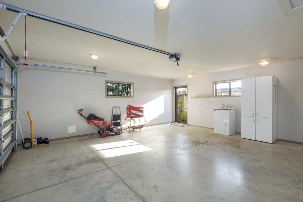 35 Raleigh Street, Leamington, Cambridge - Carousel 18