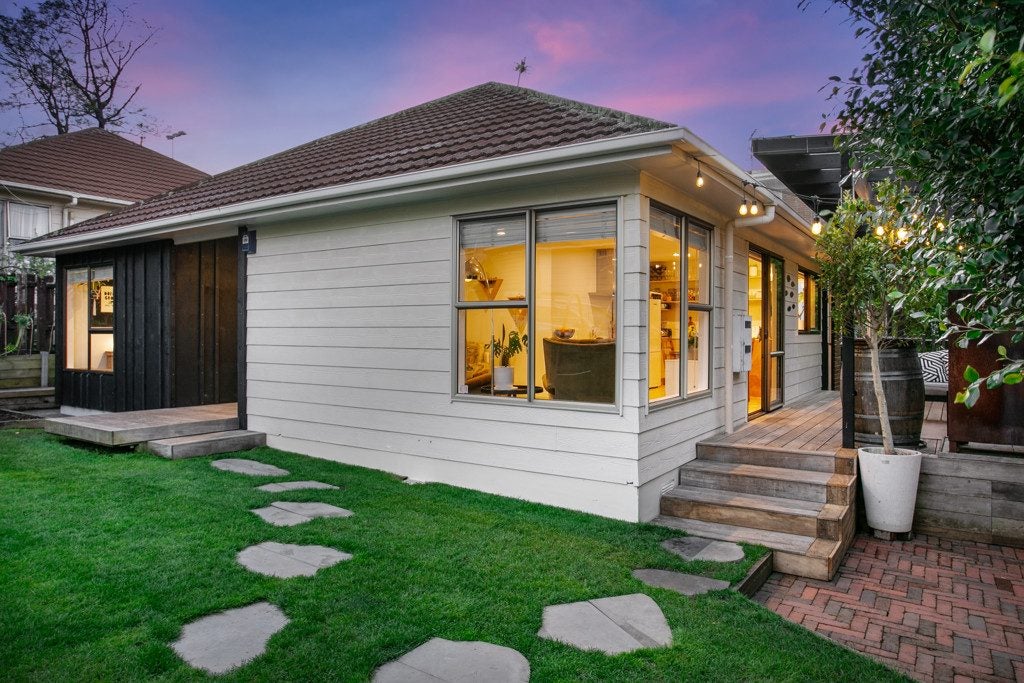5/19 Oates Road, Glen Eden, Auckland - Carousel 1