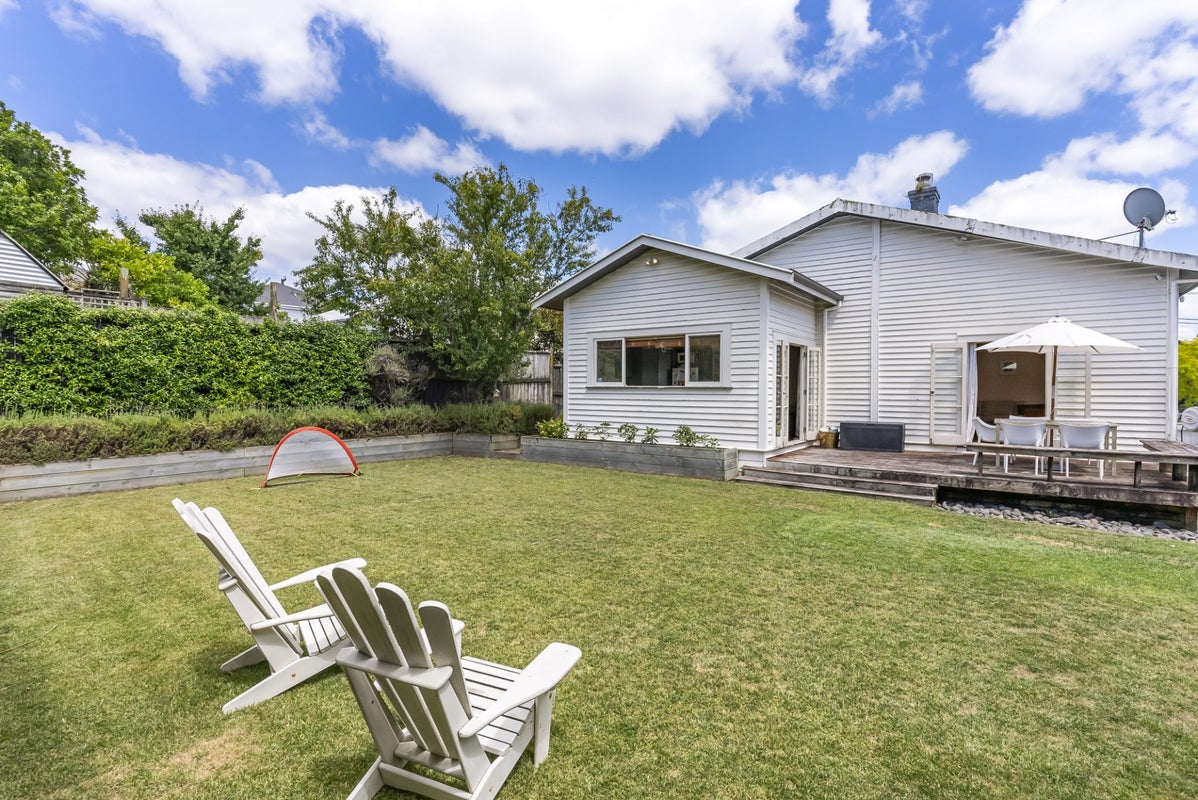 141 Western Springs Road, Morningside, Auckland - Carousel 2