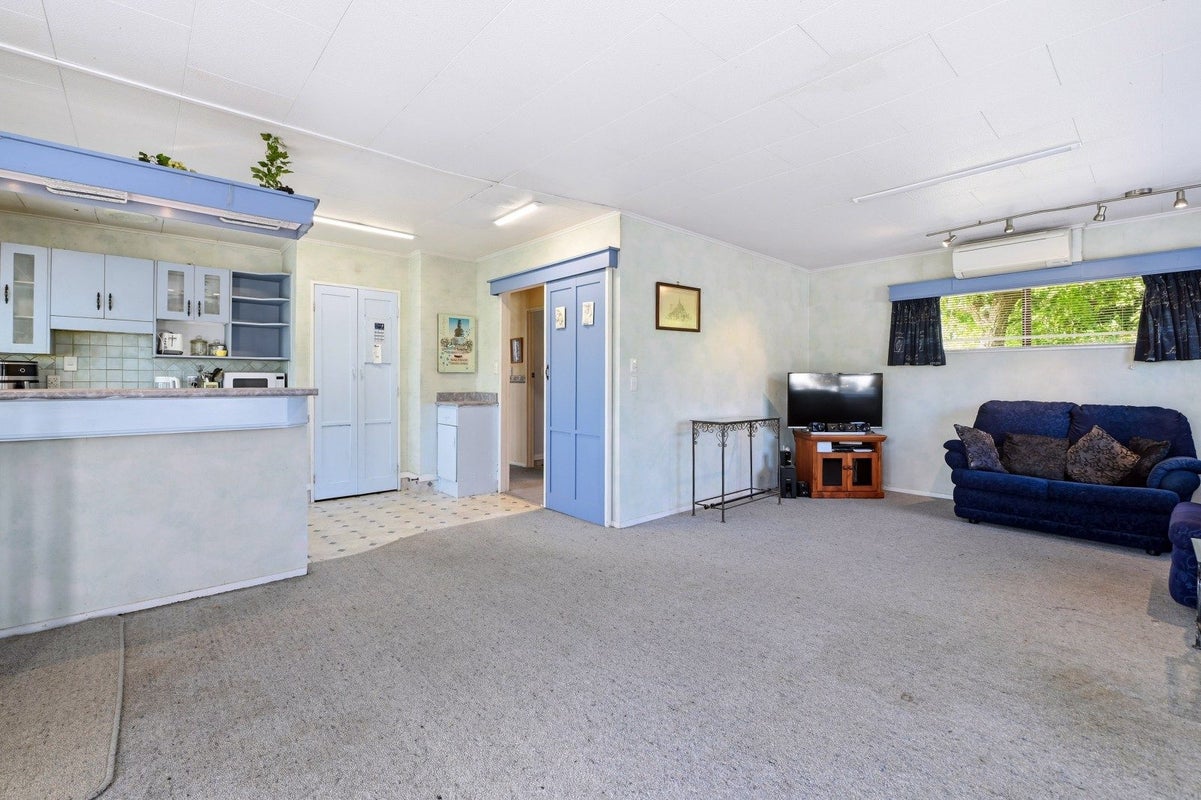 17B Peachgrove Terrace, Hillcrest, Rotorua - Carousel 2