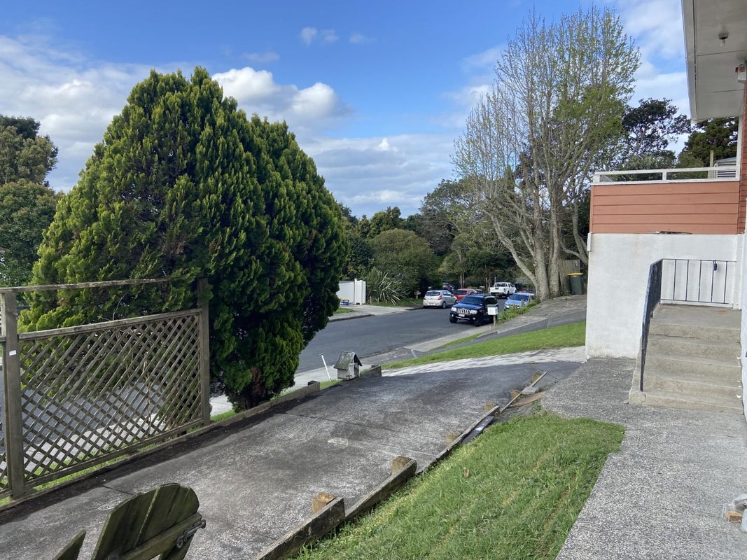 11 Beswick Place, Birkdale, Auckland - Carousel 2