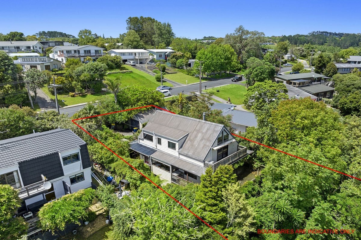 13 Gails Drive, Albany - Carousel 2