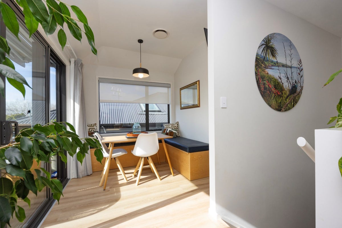 191E Golf Road, Titirangi, Auckland - Carousel 2