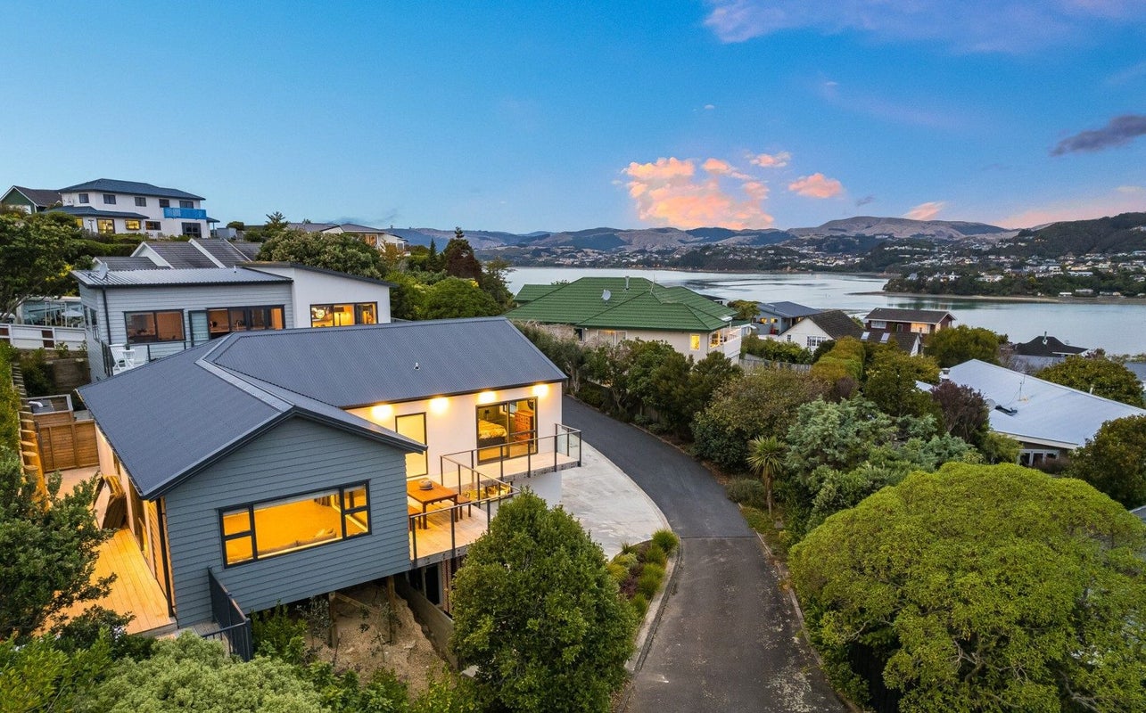 9A Saint Ives Drive, Camborne, Porirua - Carousel 1