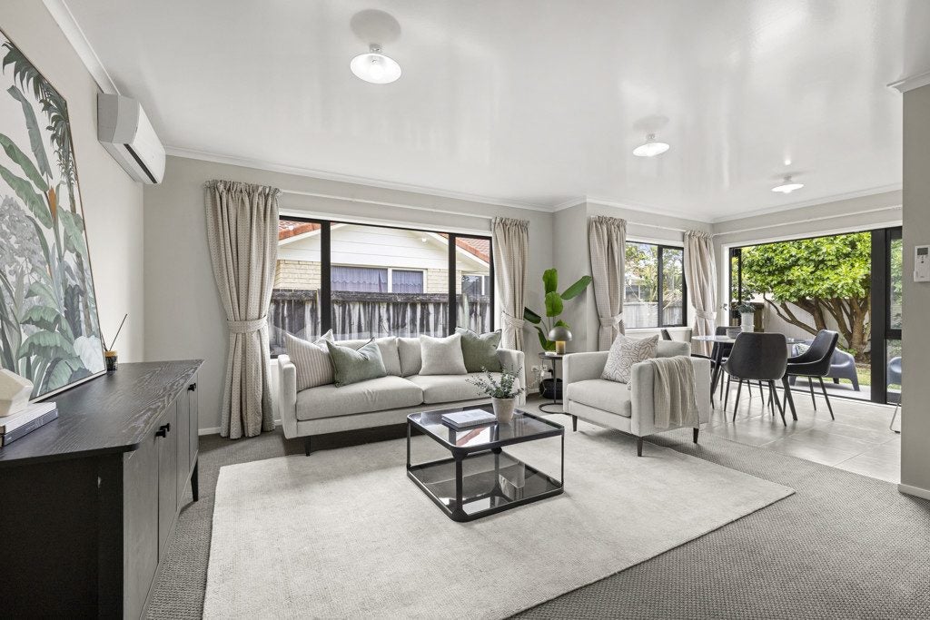124A Clarkin Road, Fairfield, Hamilton - Carousel 2