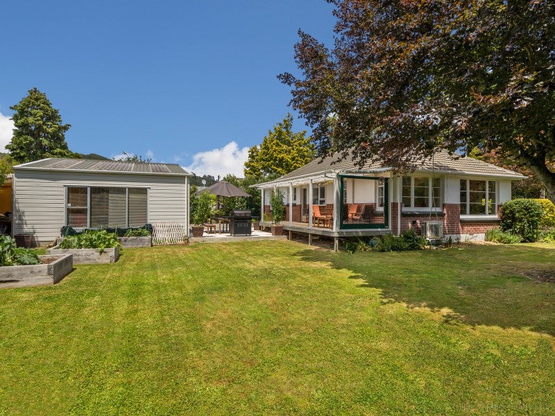87 Martin Street, Wallaceville, Upper Hutt - Carousel 1