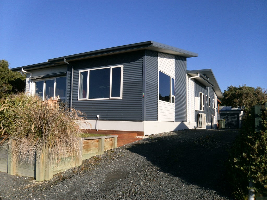 6 Kaihika Street, Balclutha - Carousel 1