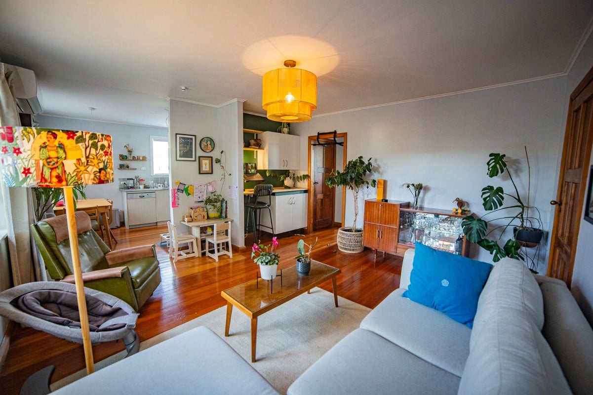 35A Happy Valley Road, Owhiro Bay, Wellington - Carousel 2