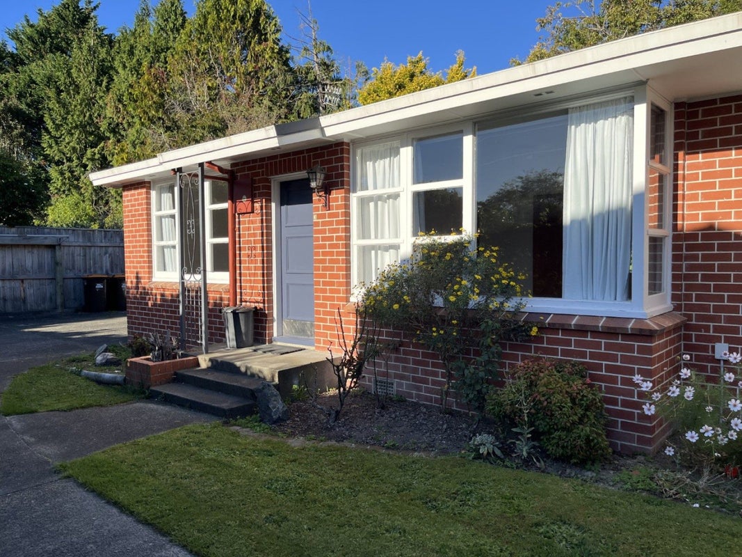 17 Centennial Drive, Hokowhitu, Palmerston North - Carousel 1