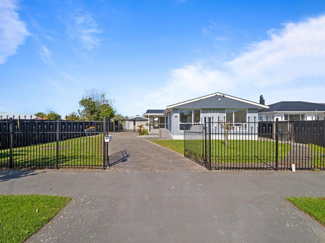 74 Saint Johns Street, Woolston, Christchurch - Carousel 1