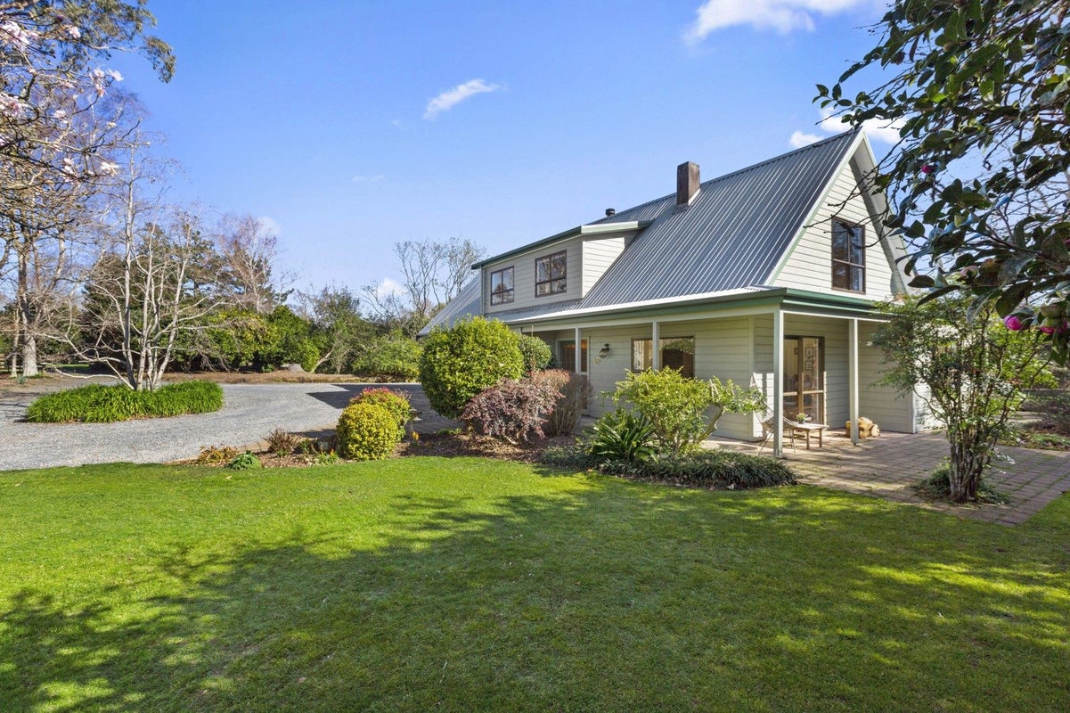 177 Raynes Road, Rukuhia, Hamilton - Carousel 1