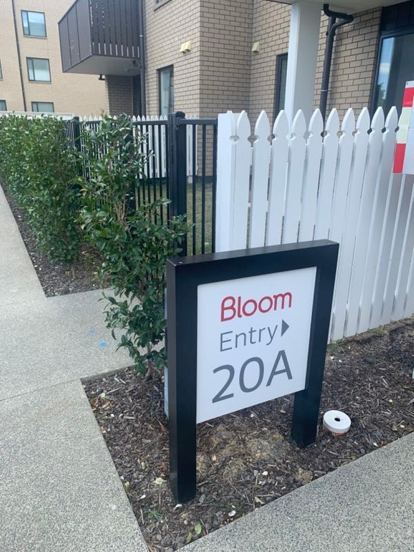 202/20A Alfriston Road, Manurewa East, Auckland - Carousel 2