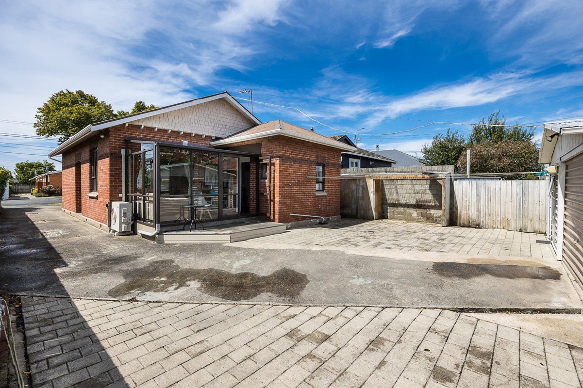 144 Surrey Street, Forbury, Dunedin - Carousel 18