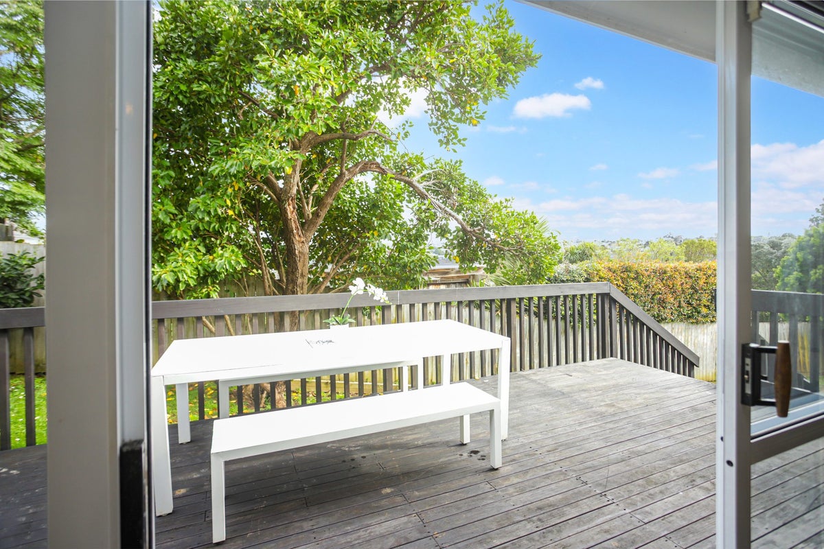 34B Gibraltar Street, Howick, Auckland - Carousel 11