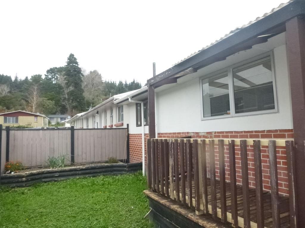 3/23 Hillside Drive, Maoribank, Upper Hutt - Carousel 1