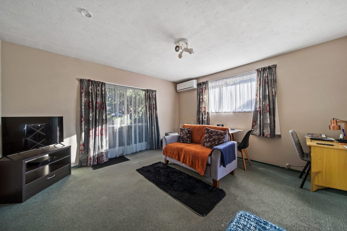 158 Yaldhurst Road, Sockburn, Christchurch - Carousel 21