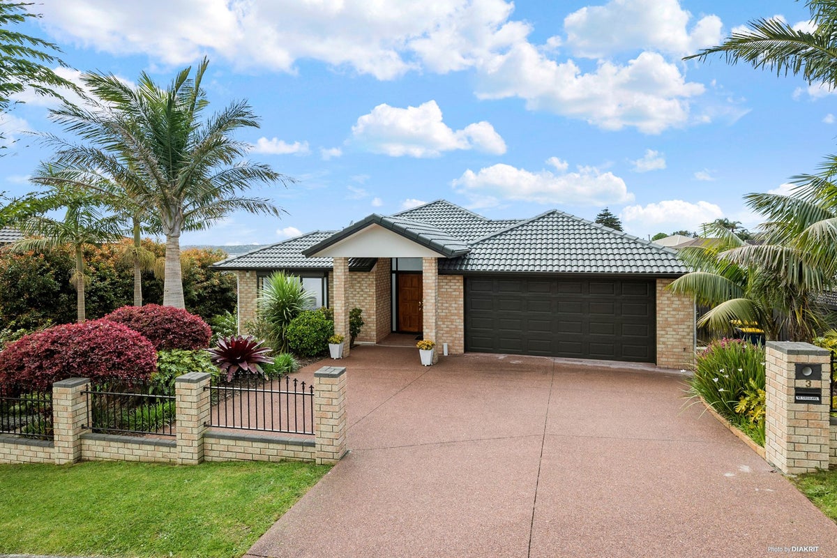 3 Matisse Drive, West Harbour, Auckland - Carousel 1