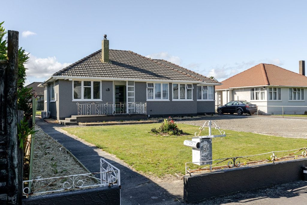 23 Tyne Street, Roslyn, Palmerston North - Carousel 13