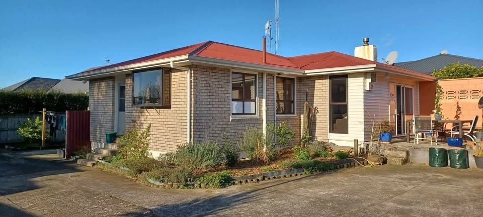 77A Pooles Road, Greerton, Tauranga - Carousel 1