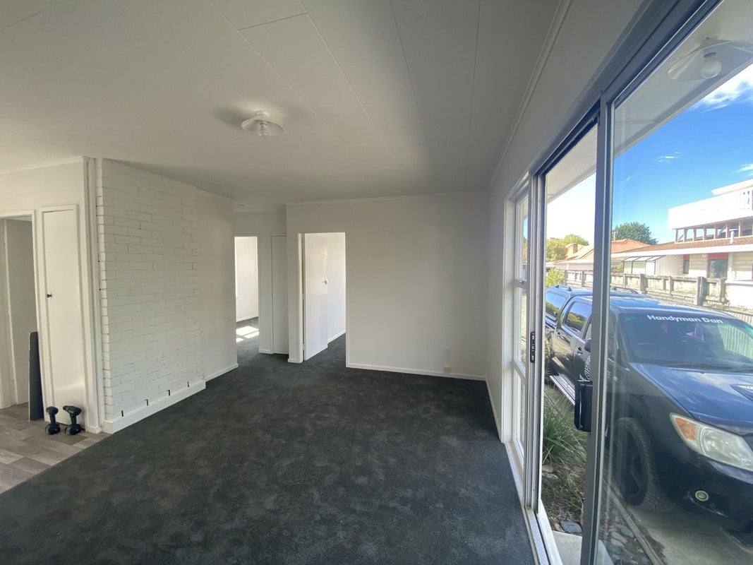 5/94 Golf Road, Tahunanui, Nelson - Carousel 2