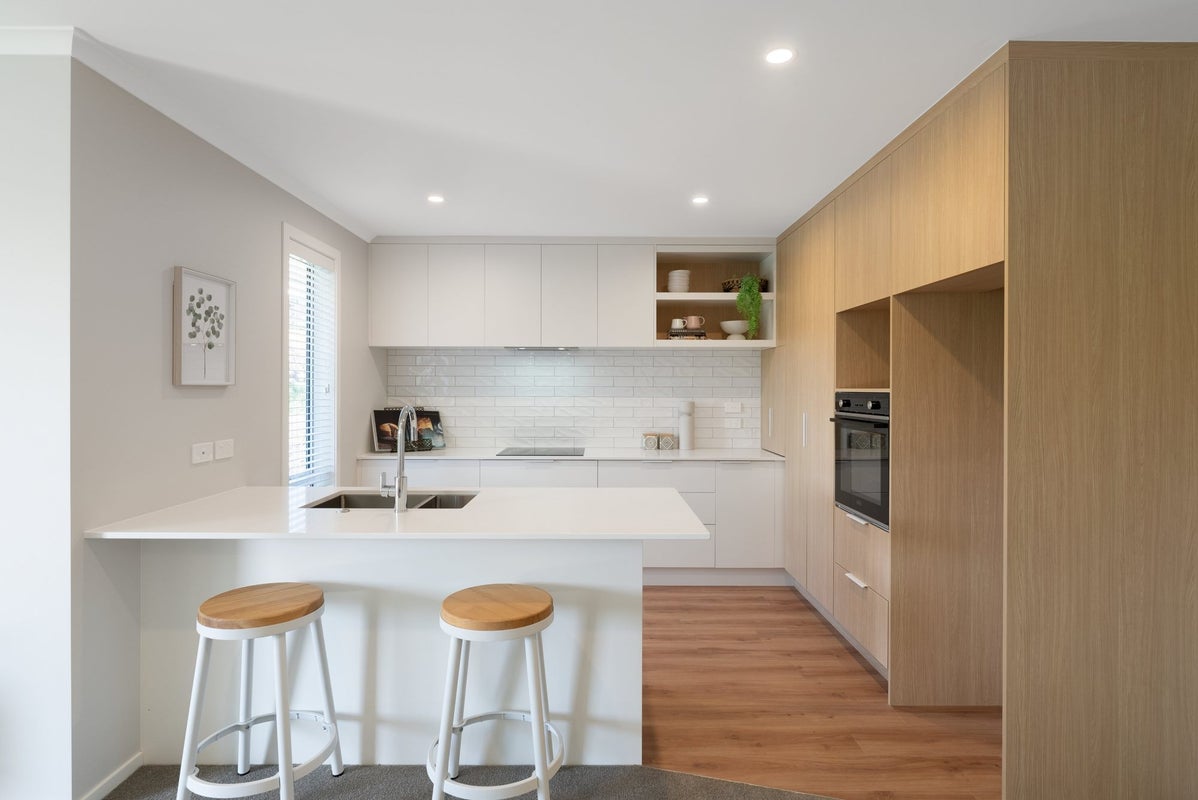 21A Sunvale Place, Gate Pa, Tauranga - Carousel 1
