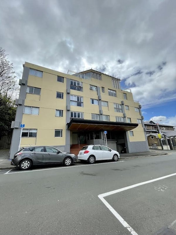 15/54 Hill Street, Thorndon, Wellington - Carousel 5