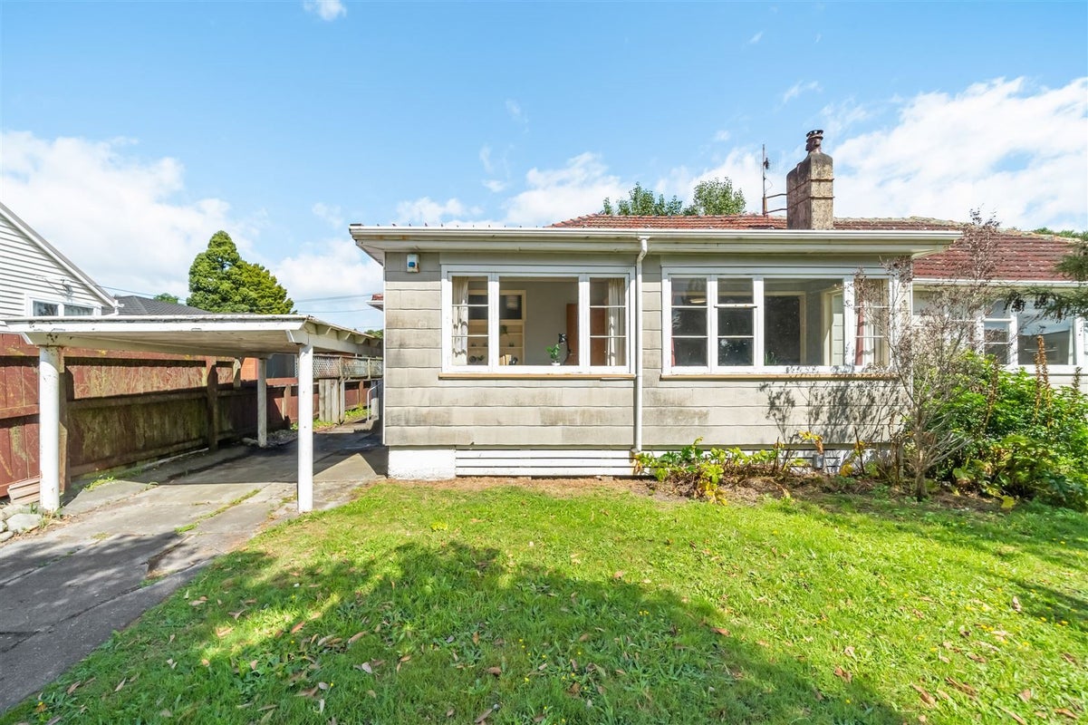 34 Guthrie Street, Waterloo, Lower Hutt - Carousel 22
