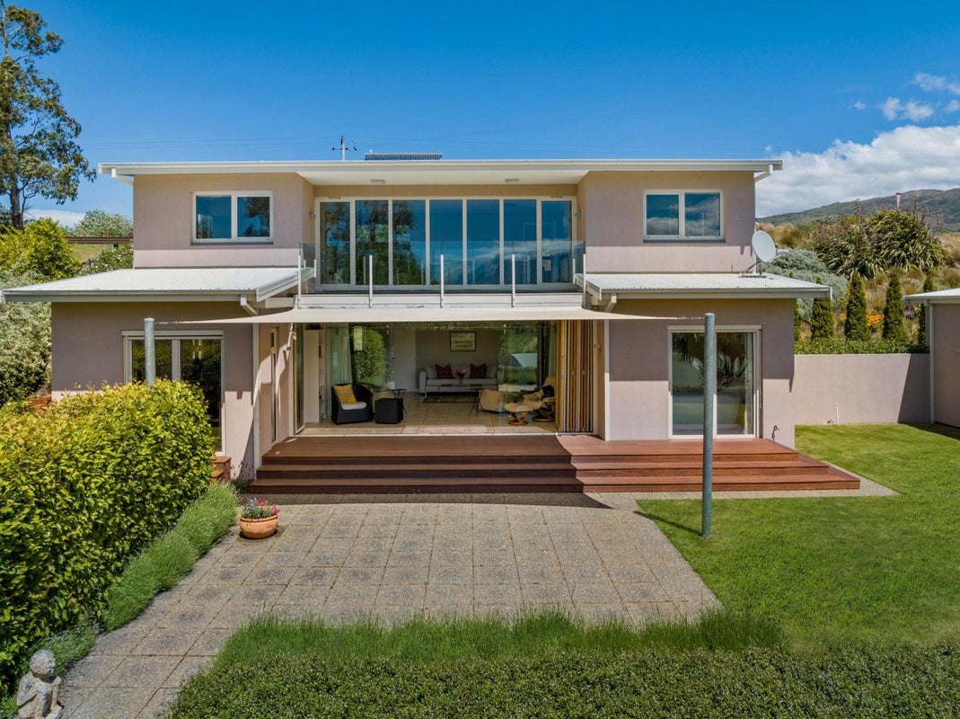 6 Hodson Road, Bannockburn, Cromwell - Carousel 2