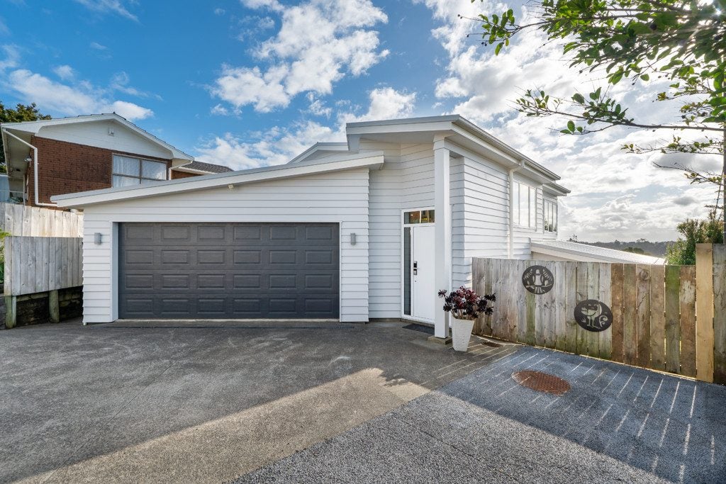145 Manuka Road, Bayview, Auckland - Carousel 1
