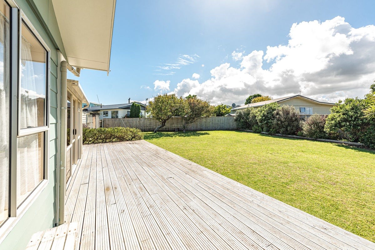 106 Hinau Street, Castlecliff, Whanganui - Carousel 2
