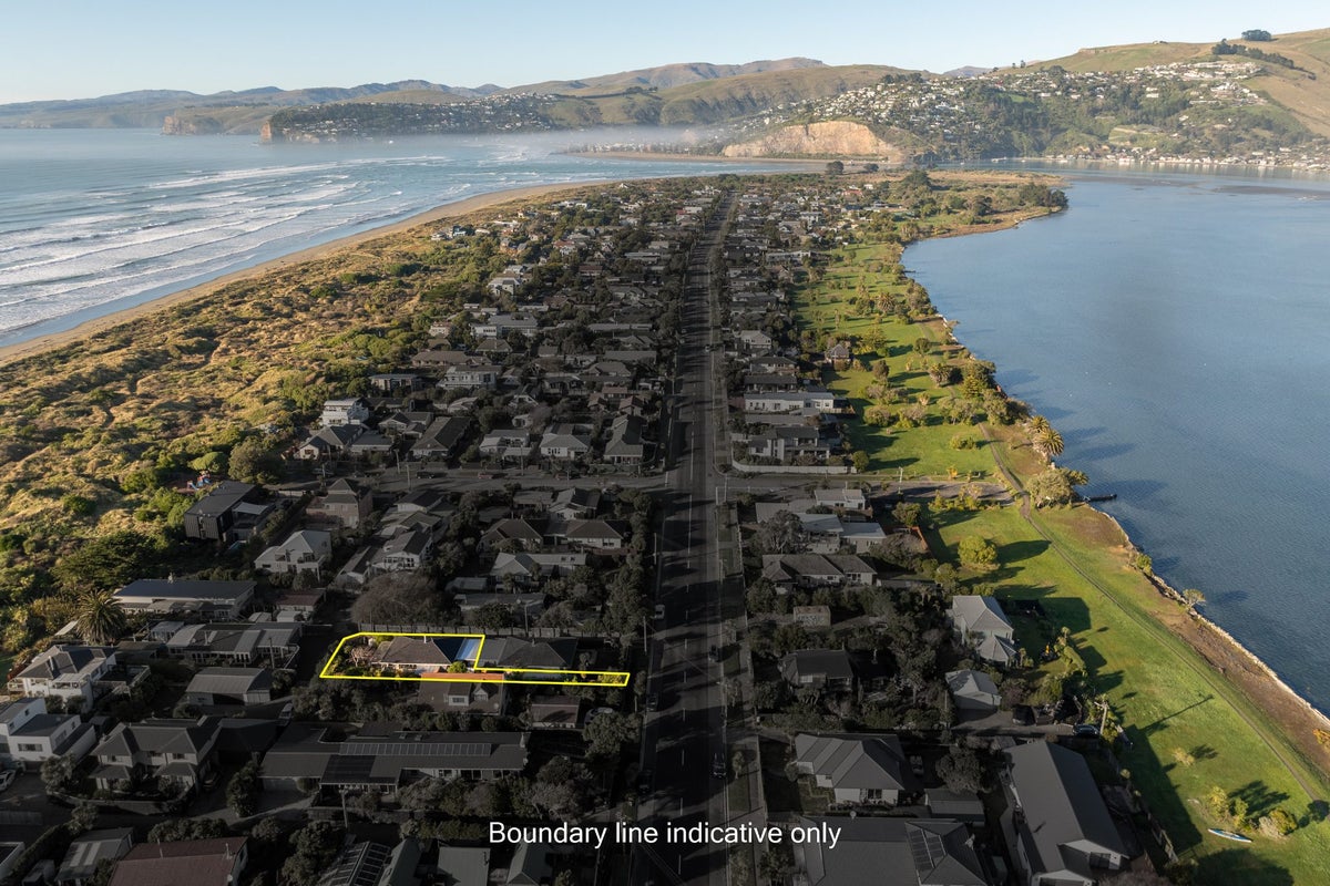 2/115 Rocking Horse Road, Southshore, Christchurch - Carousel 2