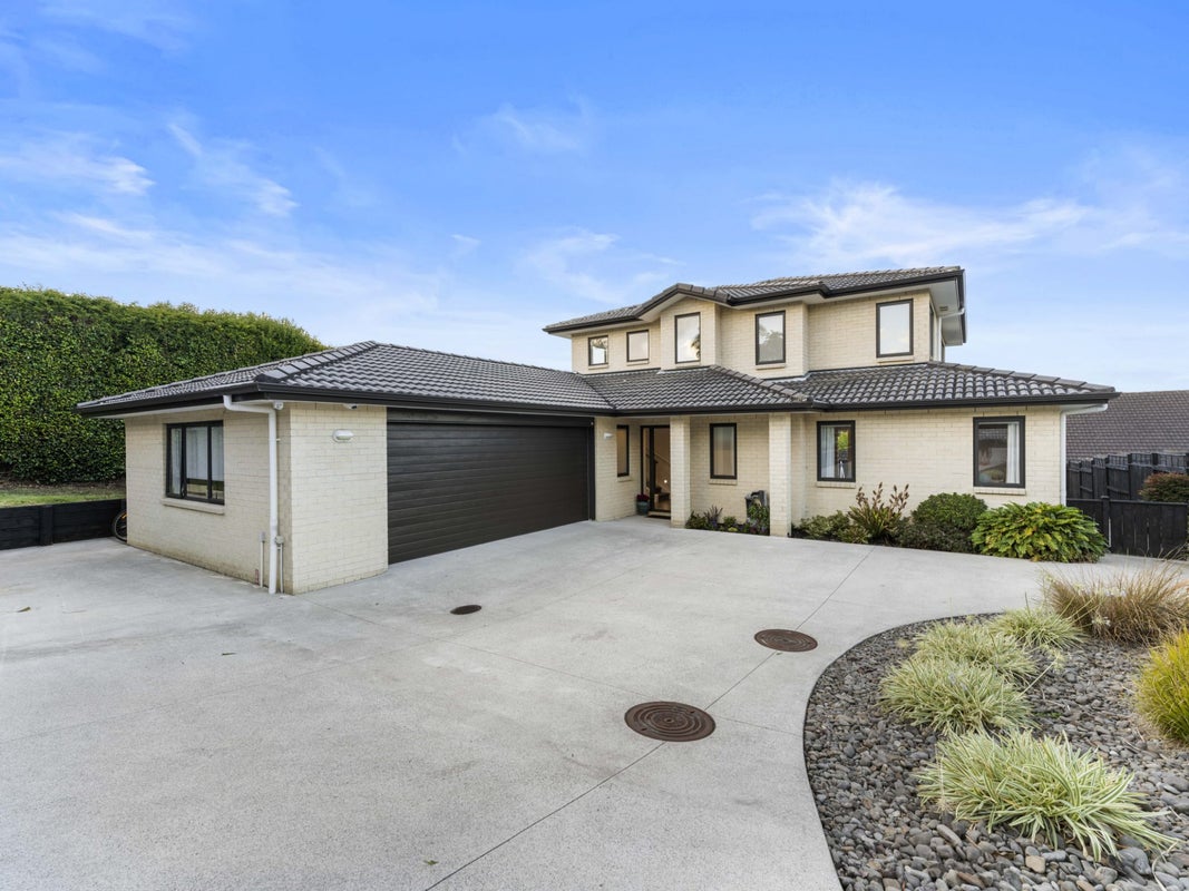 40 Intrepid Crescent, Beachlands, Auckland - Carousel 39
