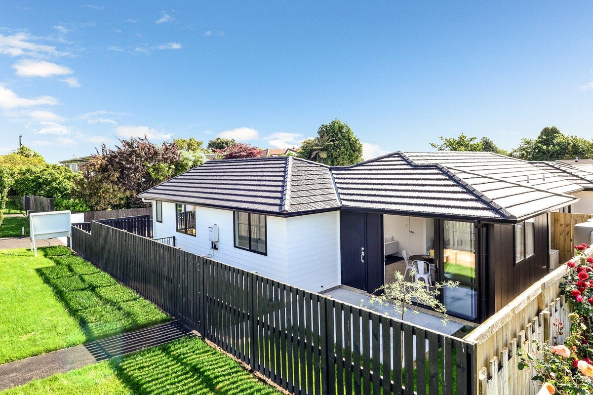 3 Tarbett Road, Hillcrest, Hamilton - Carousel 1