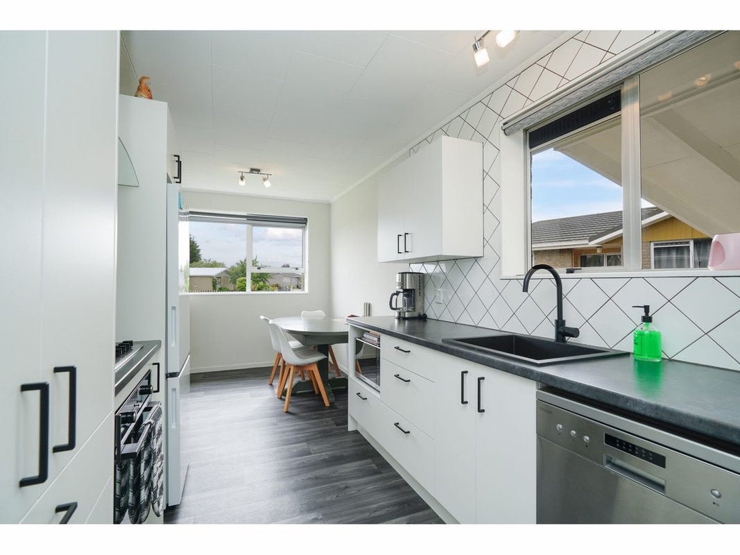 5 Maxwell Court, Rockdale, Invercargill - Carousel 1