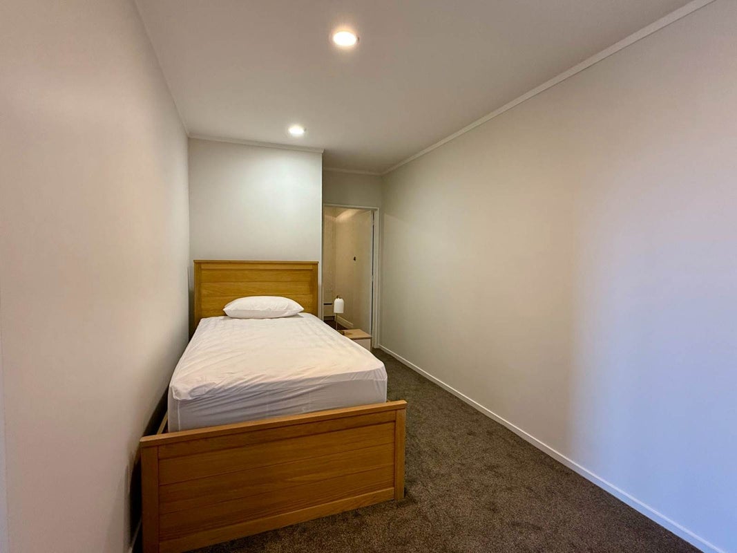17 Waimana Avenue, Northcote Point, Auckland - Carousel 9