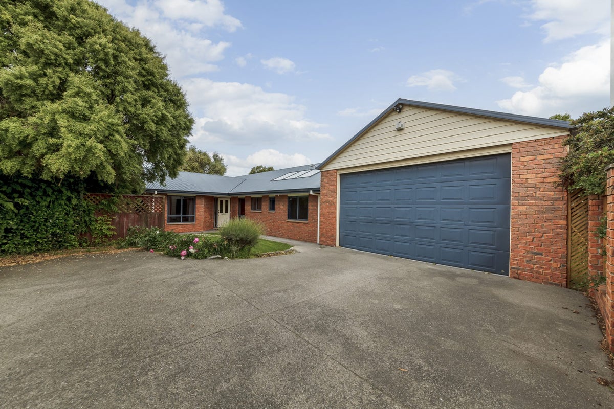 6B Fovant Street, Russley, Christchurch - Carousel 2
