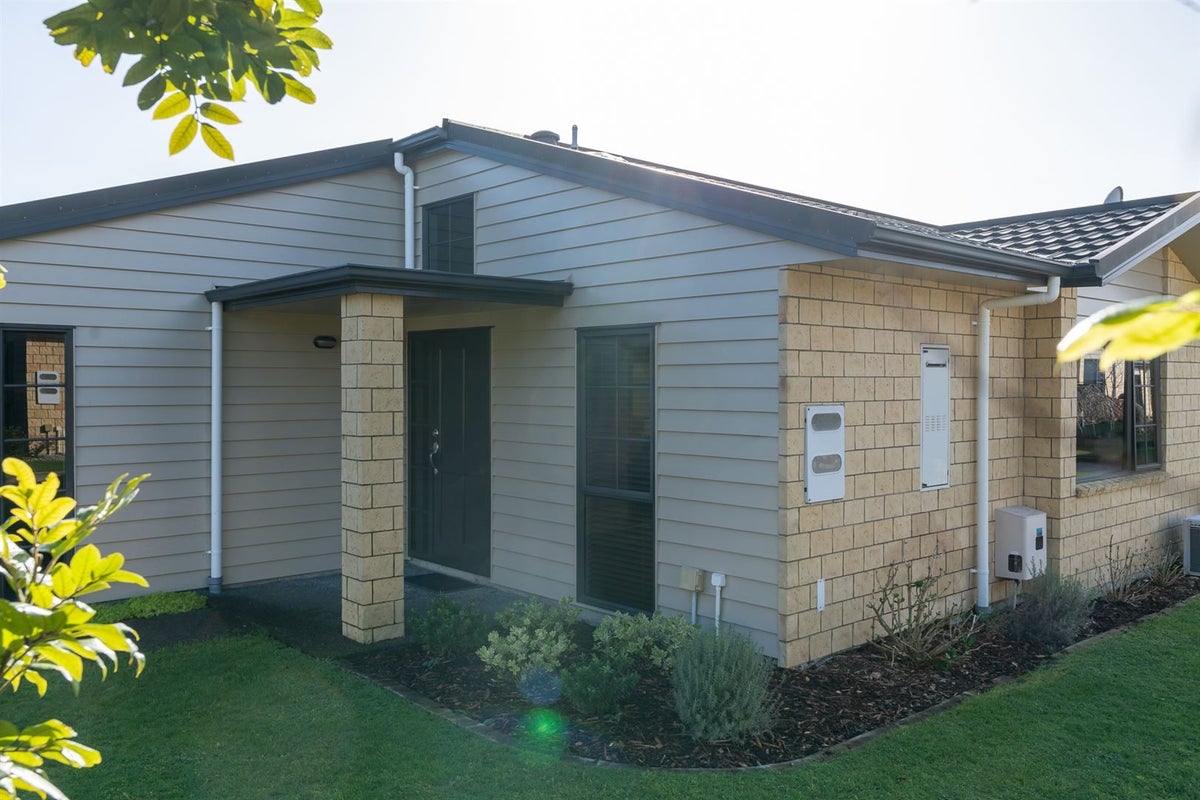 29/3 Turnbury Court, Rototuna, Hamilton - Carousel 15