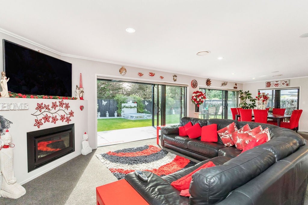21 COLE PORTER AVENUE, Mairehau, Christchurch - Carousel 2