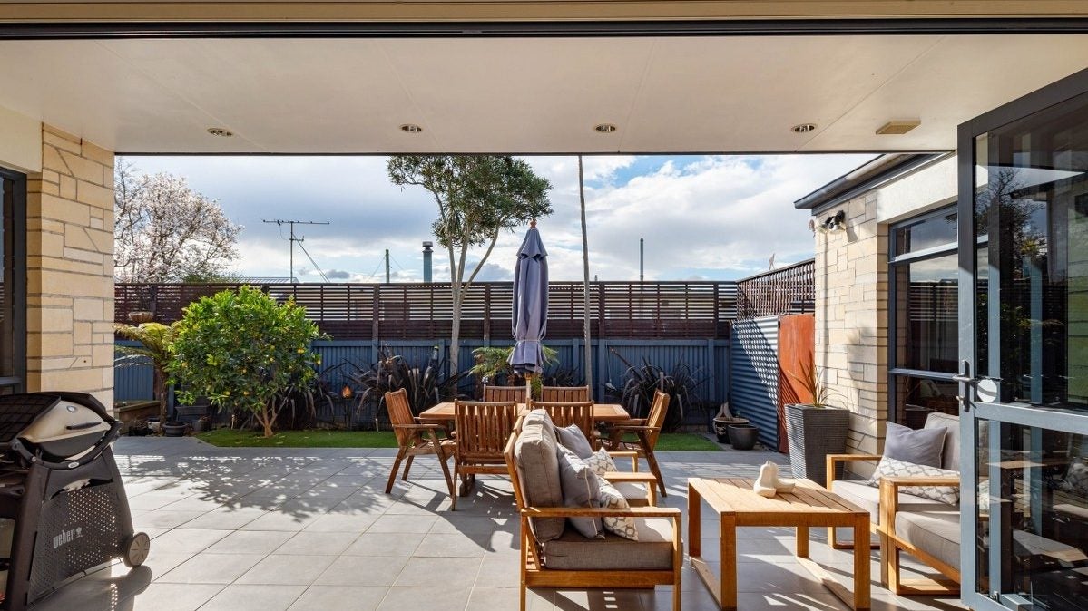 33 Budge Street, Riversdale, Blenheim - Carousel 1