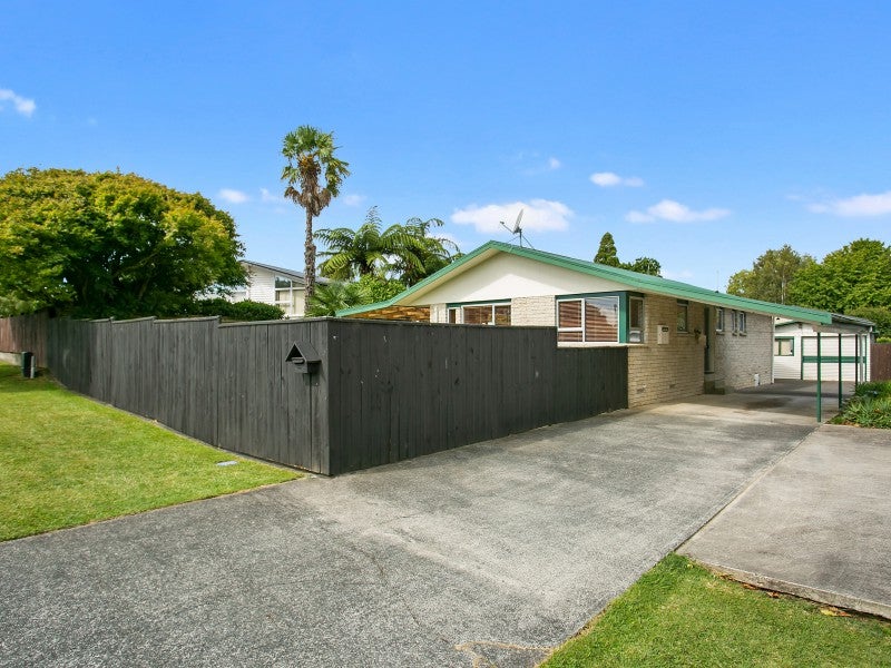 86 Tennyson Street, Leamington, Cambridge - Carousel 1