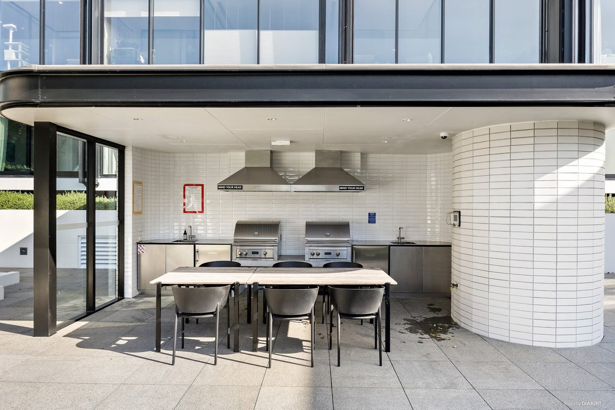 206/236 Kepa Road, Mission Bay, Auckland - Carousel 40