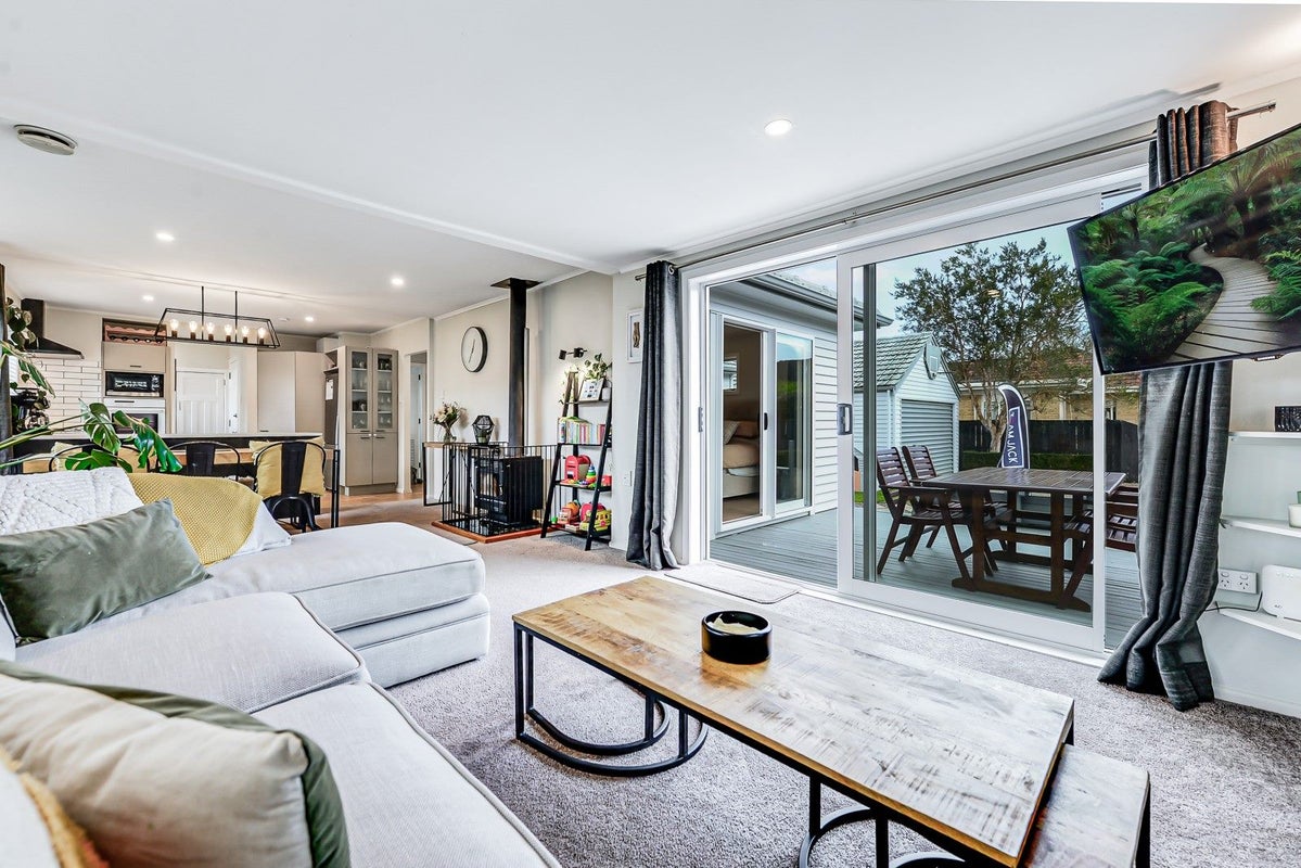 20A Galloway Street, Hamilton East, Hamilton - Carousel 1