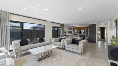 32 Tawhai Crescent, Wharewaka, Taupo - Carousel 1